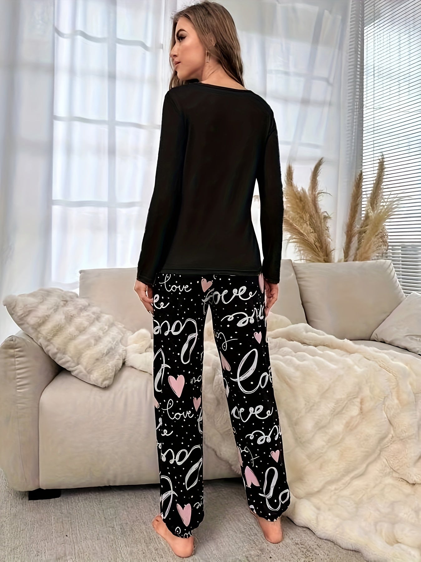 Cozy Womens Pajama Set - Soft Long Sleeve Round Neck Top & Pants, Comfortable Relaxed Fit, Perfect for Summer Nightwear and Fall/Winter Lounging Around the House