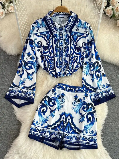 Summer Holidays Blue And White Porcelain Two Piece Suit Women Flare Sleeve Loose Shirt Top Flower Printed Pocket Shorts Sets 240325