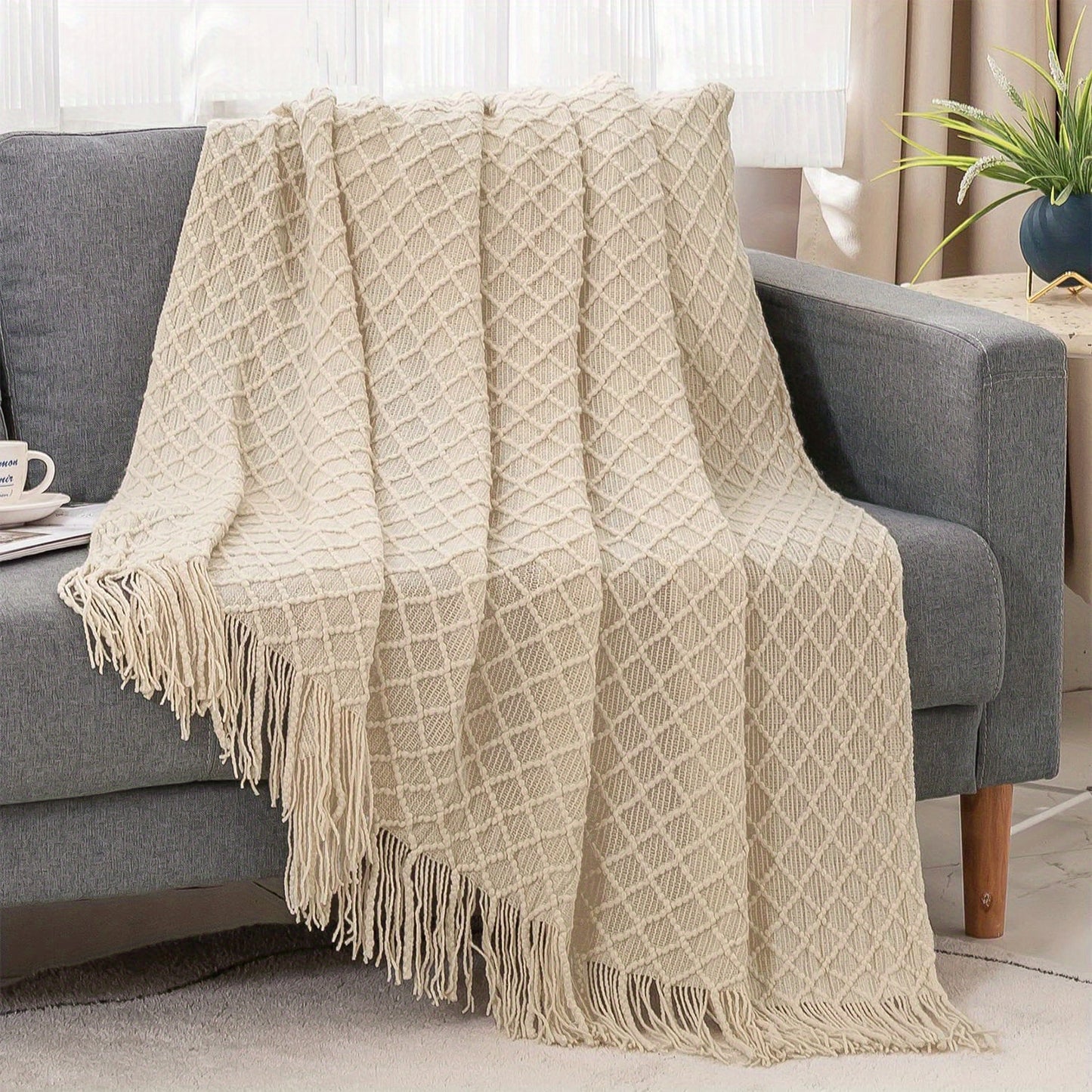 1pc Soft and Cozy Knitted Throw Blanket with Tassel for Couch and Bed - Perfect for Comfort and Style