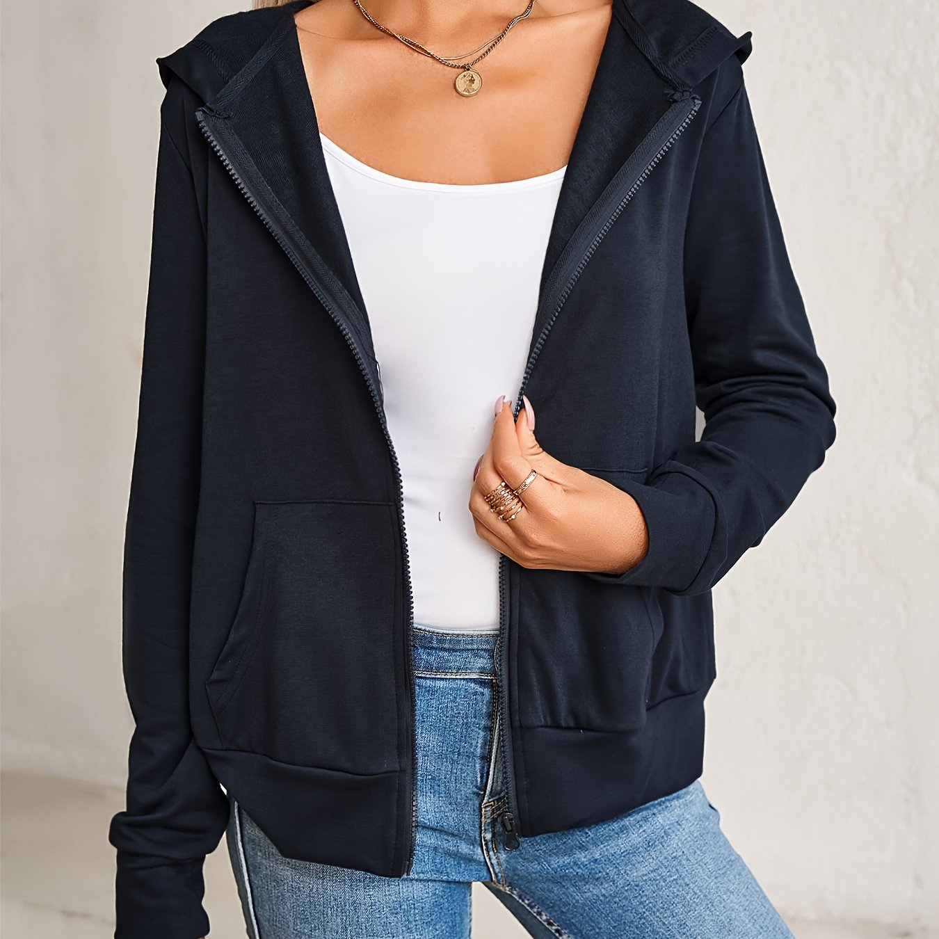 Womens Chic Solid Zipper Hoodie with Comfy Kangaroo Pocket - Versatile Casual Sweatshirt for Daily Style