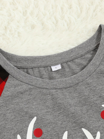 PatPat Christmas Family Matching Merry Antler Graphic Letter Print Plaid Design Crew Neck Round Neck Long*Sleeve Sets (Flame Resistant) For Spring & Autumn/Fall & Winter