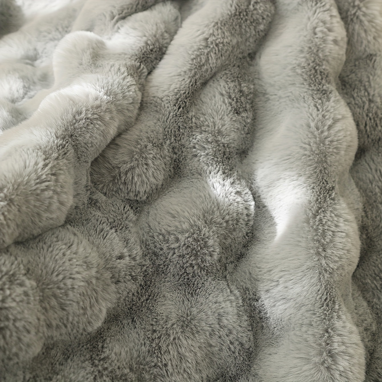 1pc Luxurious Faux Rabbit Fur Reversible Throw Blanket - Soft, Warm, Cozy, Versatile, and Lightweight for Office, Outdoor, Camping, Sofa, and Gift - Perfect for All Seasons and Occasions