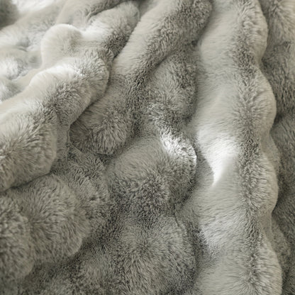 1pc Luxurious Faux Rabbit Fur Reversible Throw Blanket - Soft, Warm, Cozy, Versatile, and Lightweight for Office, Outdoor, Camping, Sofa, and Gift - Perfect for All Seasons and Occasions