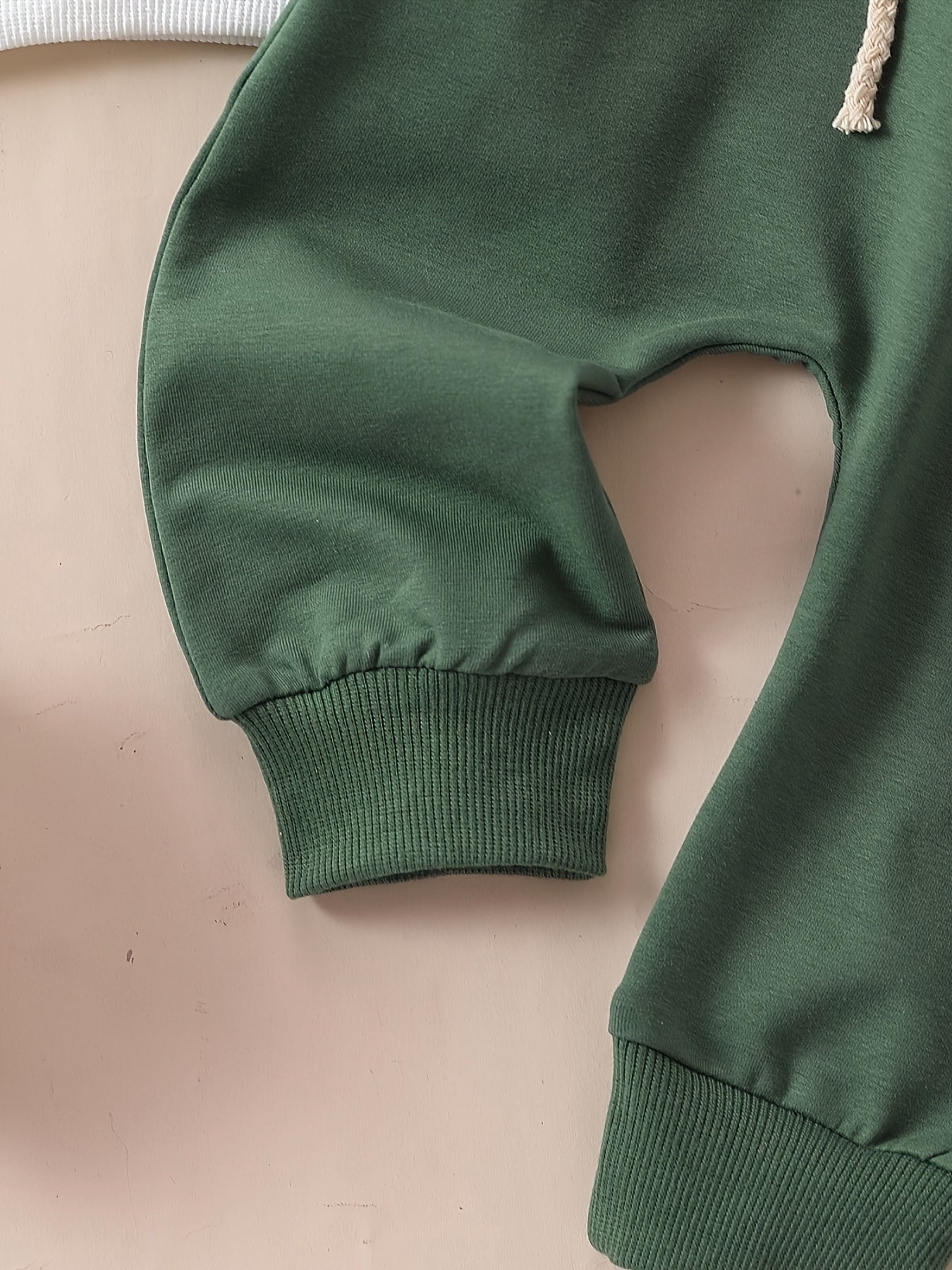 2pcs Baby's Cartoon Christmas Tree Print Sweatshirt & Casual Pants, Toddler & Infant Boy's Clothing Set Outdoor