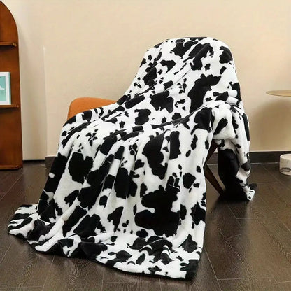 1pc Plush Cow Pattern Soft Flannel Blanket - Cozy Bedding Blankets & Throws for Cold Winter Nights - Perfect Gift for Family and Friends with Its Unique Design