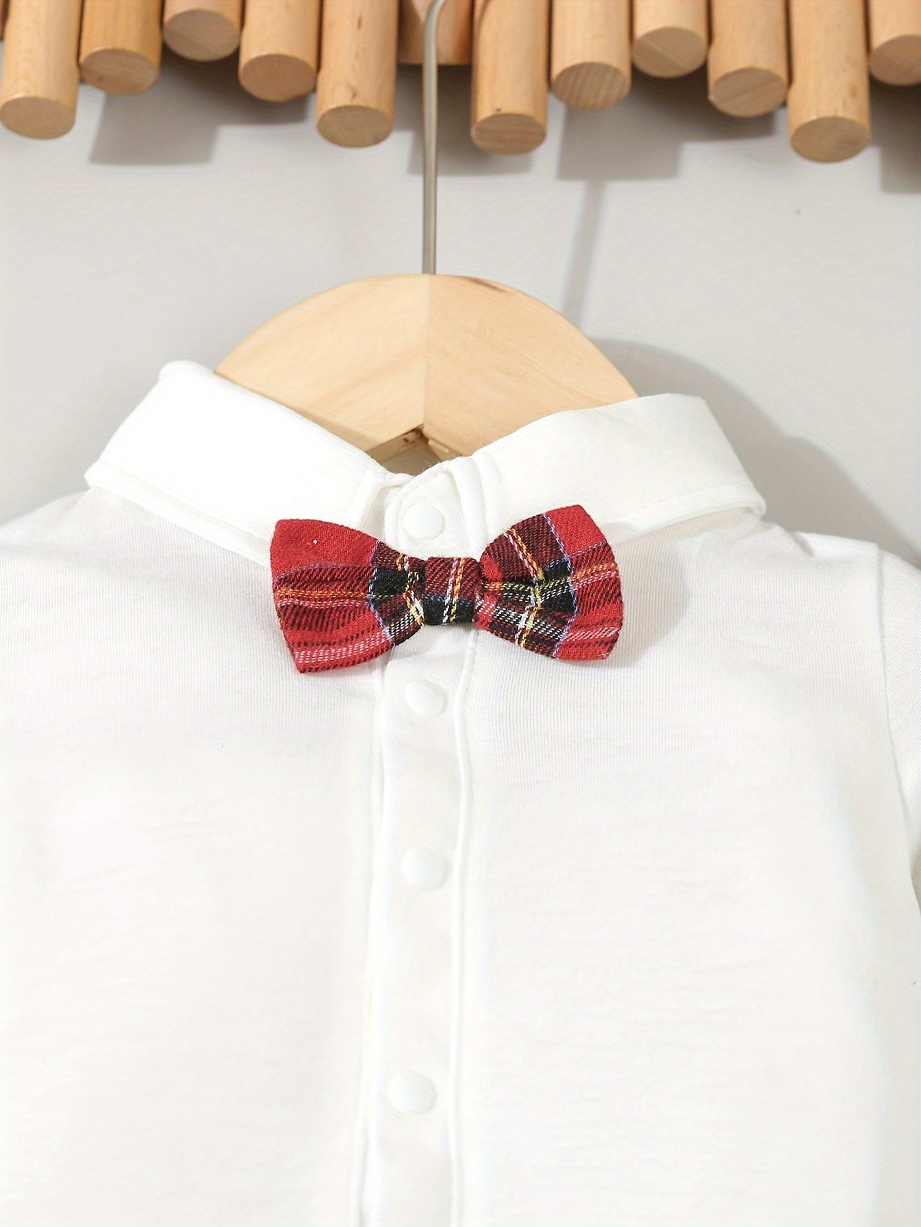 2pcs, Bodysuit With A Bow Tie And Xmas/Black And Grey Plaid Suspenders Pants For Baby Boys, Outdoor Cloth