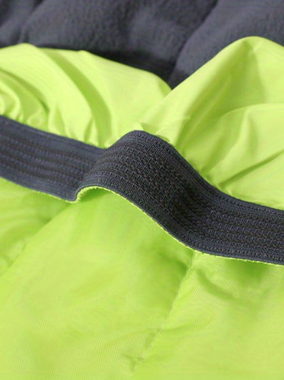 Boys' Stylish Snow Mountain Windbreaker Jacket - Snow Suits for Kids with Fleece Lining, Hood, Long Sleeve, Zip-Up, Waterproof, and Professional Ski Features - Perfect for Winter Outdoor Activities