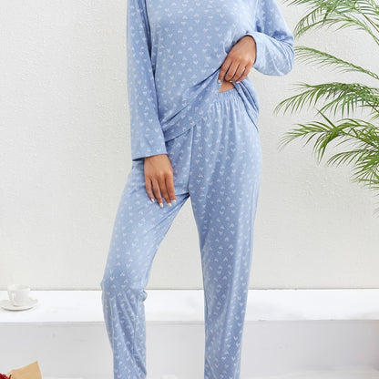 Womens Heart-Print Charm Pajama Set - Cozy Long Sleeve Crew Neck Top & Elastic Waistband Pants for Sweet Dreams & Lounging