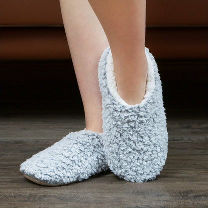 Womens Solid Color Ultra-Soft Plush Slippers - Cozy Slip-On Design for Indoor Comfort - Perfect Lounging Shoes