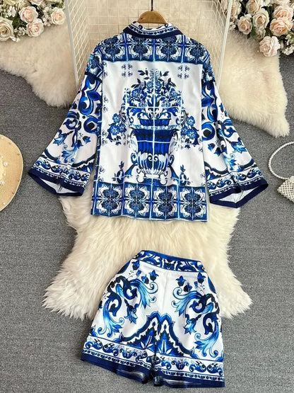 Summer Holidays Blue And White Porcelain Two Piece Suit Women Flare Sleeve Loose Shirt Top Flower Printed Pocket Shorts Sets 240325