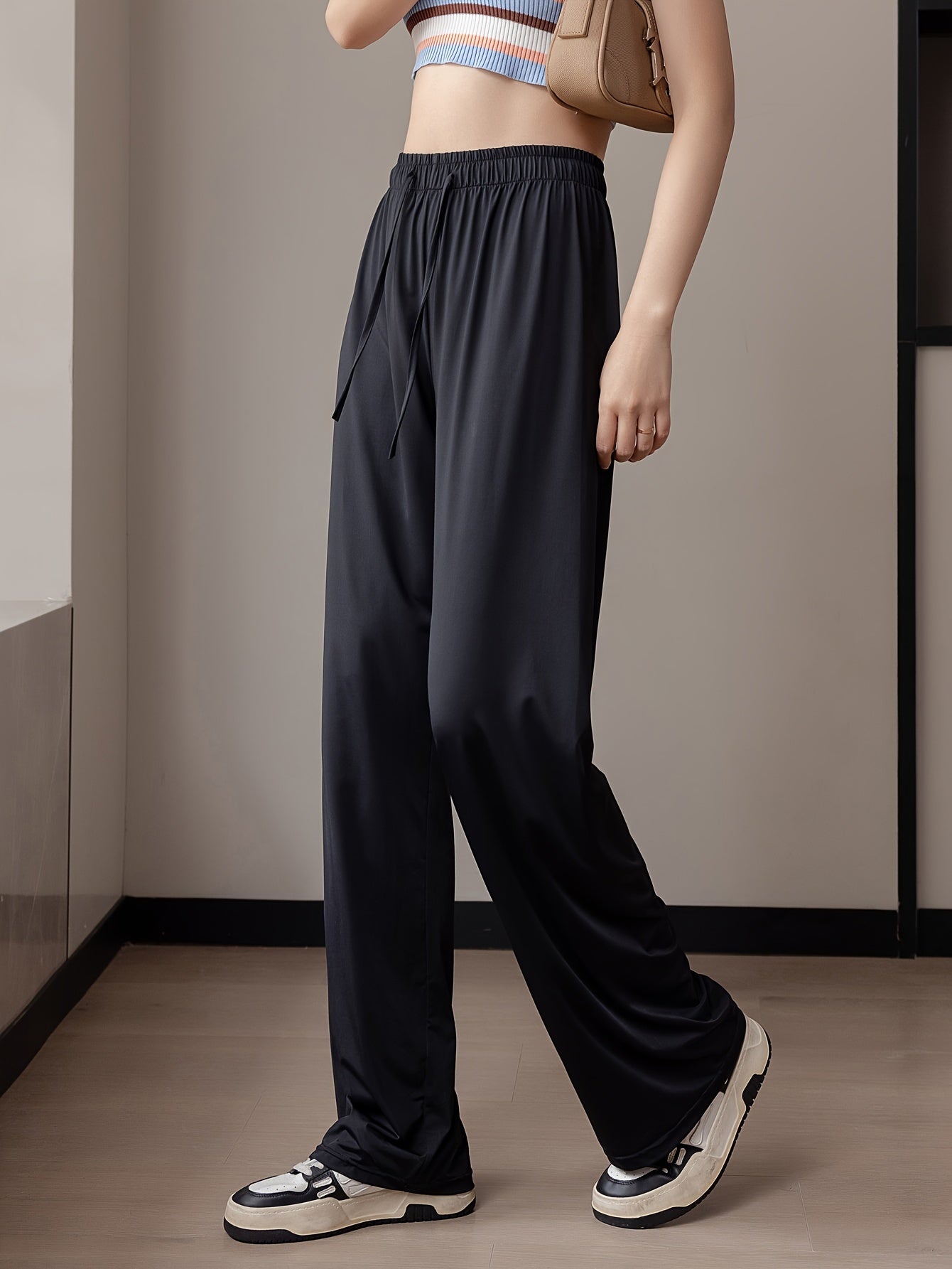 Ice Silk High-waisted Thin Women's Outdoor Trousers, Casual Mosquito-proof Floor-mopping Straight Wide-leg Trousers