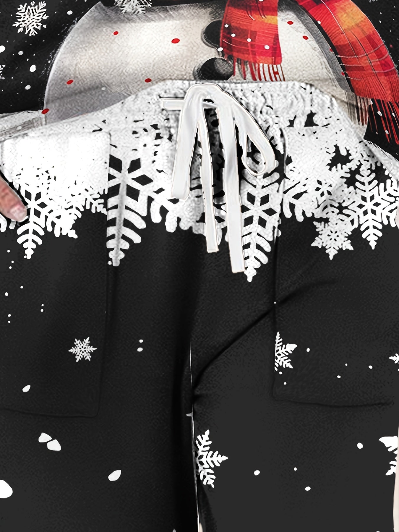 Two-Piece Festive Christmas Print Pantsuit Set - Women's Casual Long Sleeve Pullover Sweatshirt and Cozy Pants Outfit with Elastic Waistband and Soft Fabric for Holiday Party