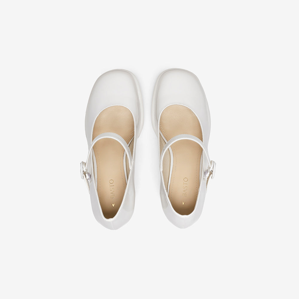 flowersverse - Women Basto Vintage Chunky Heel White Mary Jane