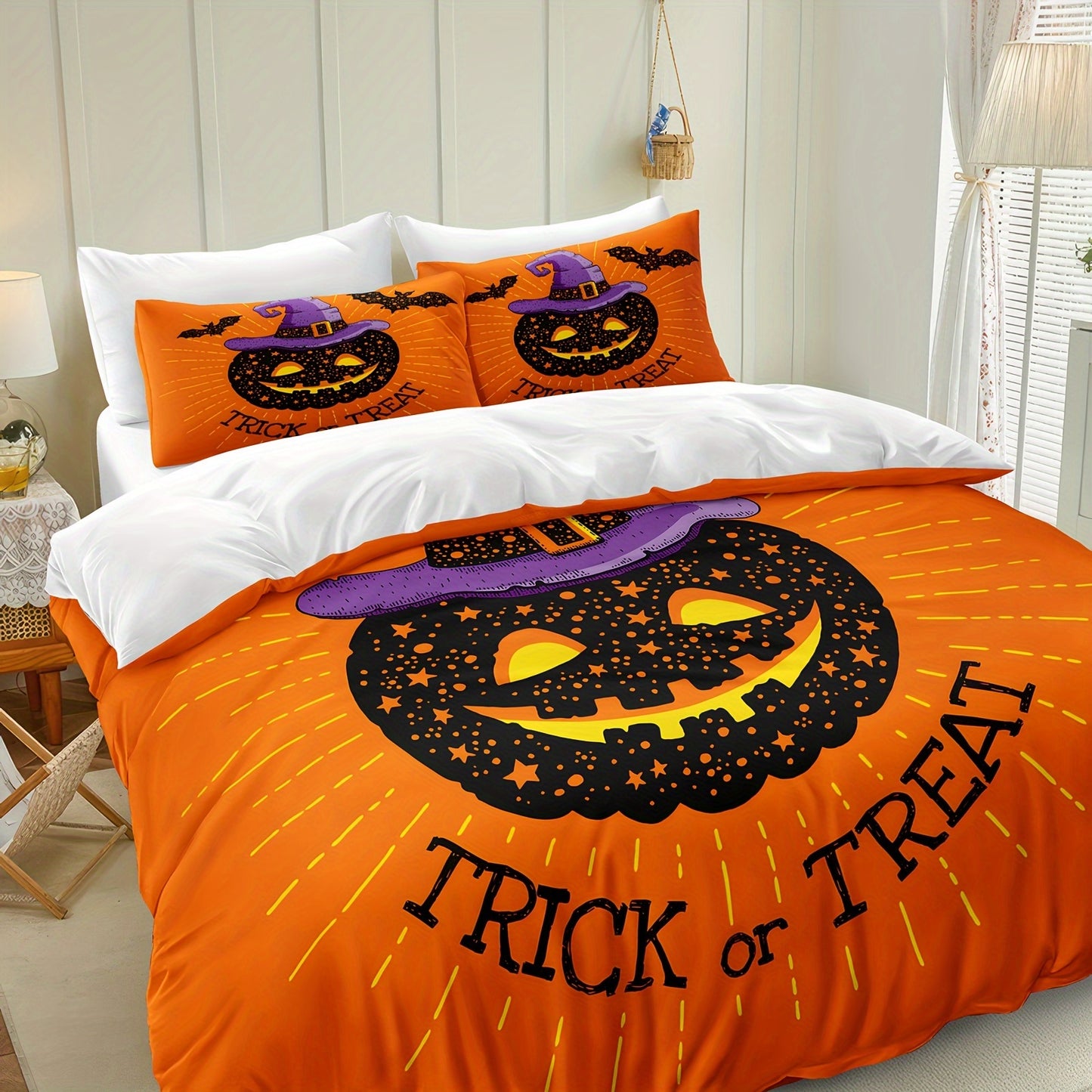 Halloween & Ghost Themed Duvet Cover Set, 3 Piece - 100% Polyester Lightweight Sanded Fabric, All-Season Digital Printed Bedding with Zipper Closure - Includes 1 Duvet Cover and 2 Pillowcases, Machine Washable, No Duvet Insert