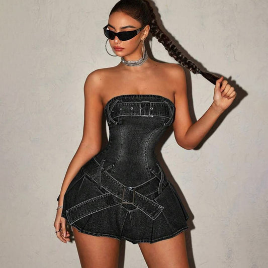 fashion high street Spice Girls trendy brand metal buckle strap-on tube top waist short skirt sexy wash pleated denim skirt