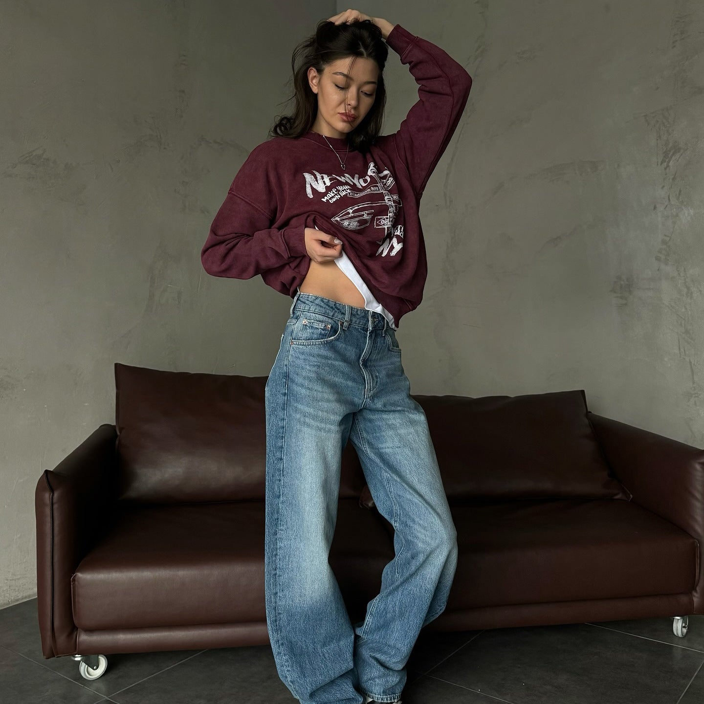 Spring  new retro printed sweater  loose round neck letter printed niche women's top