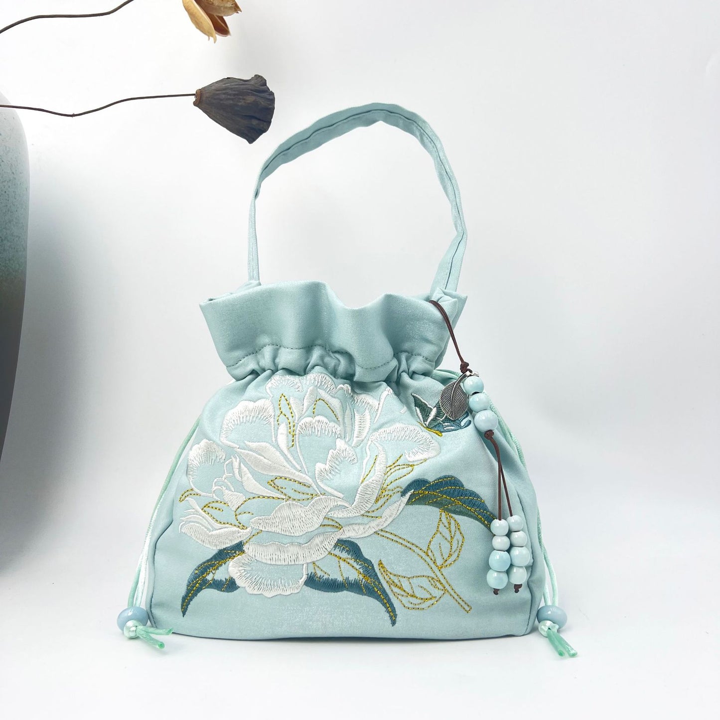 FLOWERSVERSE  Spring Outing with Embroidered Han Chinese Clothing Crossbody Bag Antiquity Bag Artistic Tassel National Style Casual All-Match Clutch Bag Large Capacity