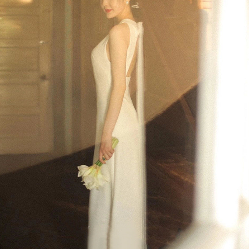 2025 Fish tail light wedding dress temperament thin white simple welcome door yarn satin evening dress bride toast dress