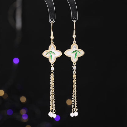 2025 Retro Chinese style new Chinese earrings niche design pearl tassel earrings long lucky grass bamboo leaf earrings