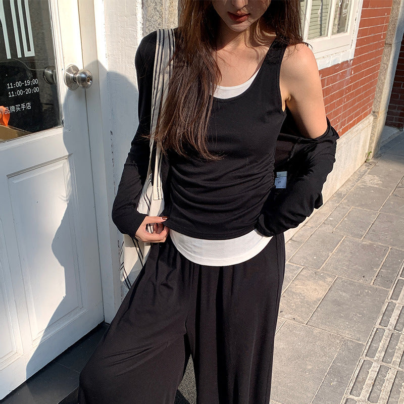 2025 Spring Temperament Knitted Cardigan Vest + High Waist Half-length Pants Three-piece Set Women 89296