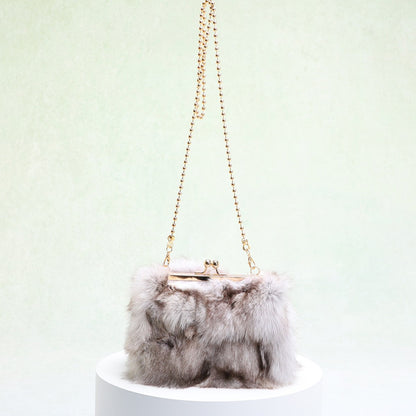 FLOWERSVERSE 2025 Autumn and winter super fire fox hair niche furry bag women's popular new chain messenger bag clip hair bag