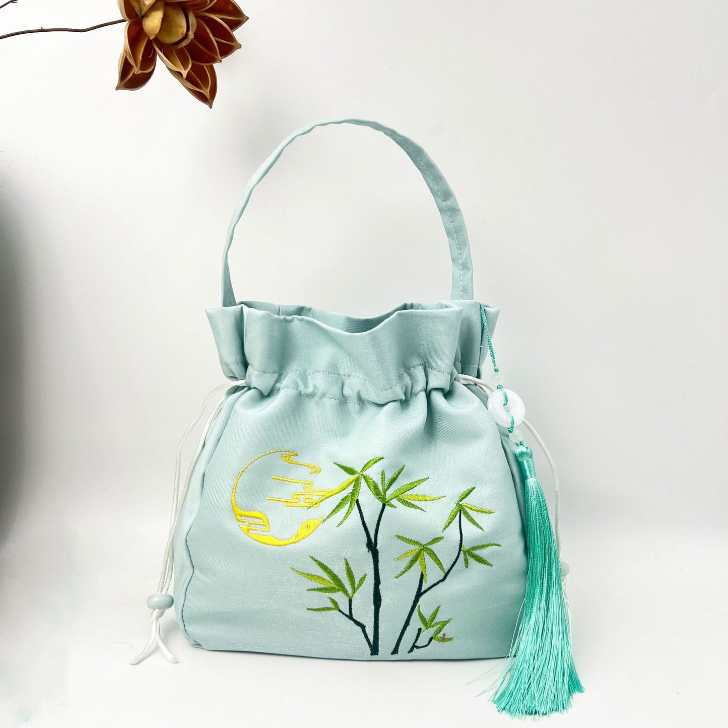 FLOWERSVERSE  Spring Outing with Embroidered Han Chinese Clothing Crossbody Bag Antiquity Bag Artistic Tassel National Style Casual All-Match Clutch Bag Large Capacity