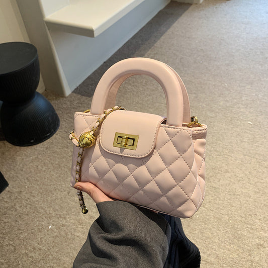 FLOWERSVERSE  Minority Diamond Pattern Chain Bag Women's  New Spring and Summer Fashion Handbag Commuter Shoulder Messenger Bag