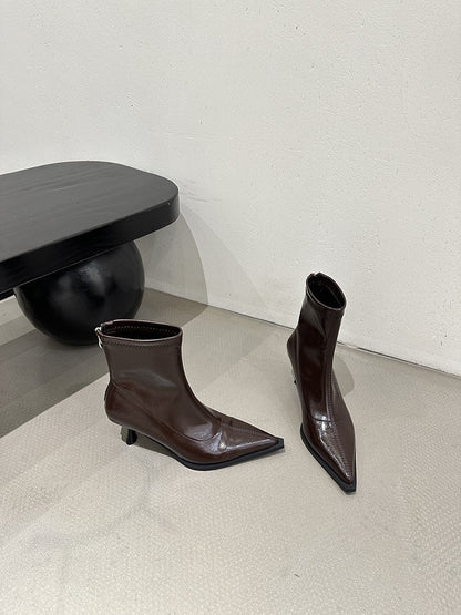 2025  Retro design pointed thin heel short boots women's popular autumn and winter new  high heel Martin boots short thin boots