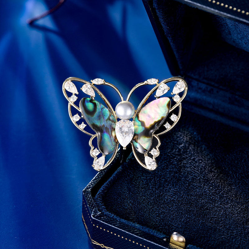 2025 Elegant classical natural fritillary butterfly brooch female niche high-end insect corsage new popular pin accessories