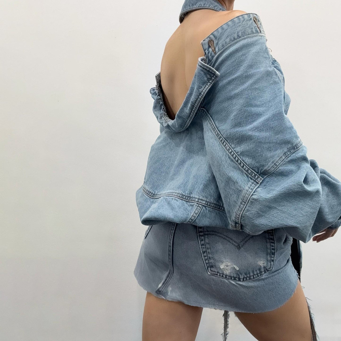 design sense niche street style hot girl hanging neck open button loose top irregular short skirt denim suit women