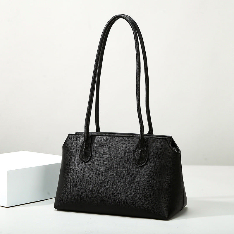 2025 shoulder bag simple and fashionable large-capacity women's bag high-end sense of work commuter bag versatile underarm bag women