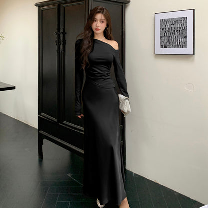 2025 Early autumn pure desire slanted shoulder design pleated waist top women's high sense imitation acetic acid A-shaped skirt skirt set