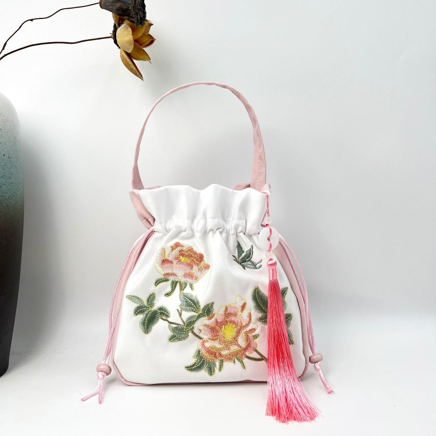 FLOWERSVERSE  Spring Outing with Embroidered Han Chinese Clothing Crossbody Bag Antiquity Bag Artistic Tassel National Style Casual All-Match Clutch Bag Large Capacity