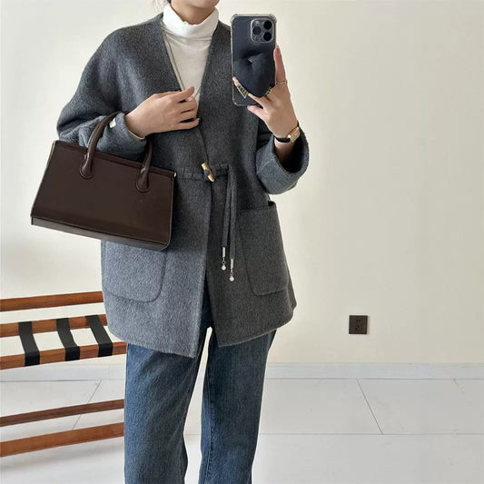 2025 Solid color V-neck lace-up horn buckle, national style double-sided wool woolen jacket, premium women's casual jacket to keep warm in autumn and winter