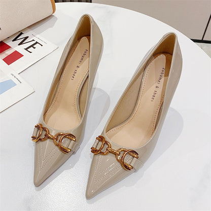 2025 966-6 Korean version of horse title buckle single shoes femininity pointed head thin heel large size high heels shallow mouth patent leather professional women's shoes