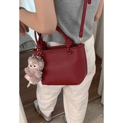 FLOWERSVERSE 2025 Premium sense hand carry vegetable basket bag  new trendy wedding bag popular one shoulder crossbody bucket bag wedding bride bag