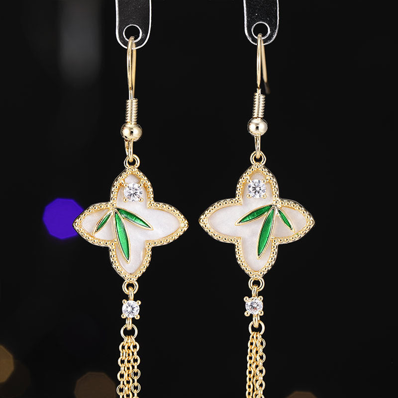 2025 Retro Chinese style new Chinese earrings niche design pearl tassel earrings long lucky grass bamboo leaf earrings