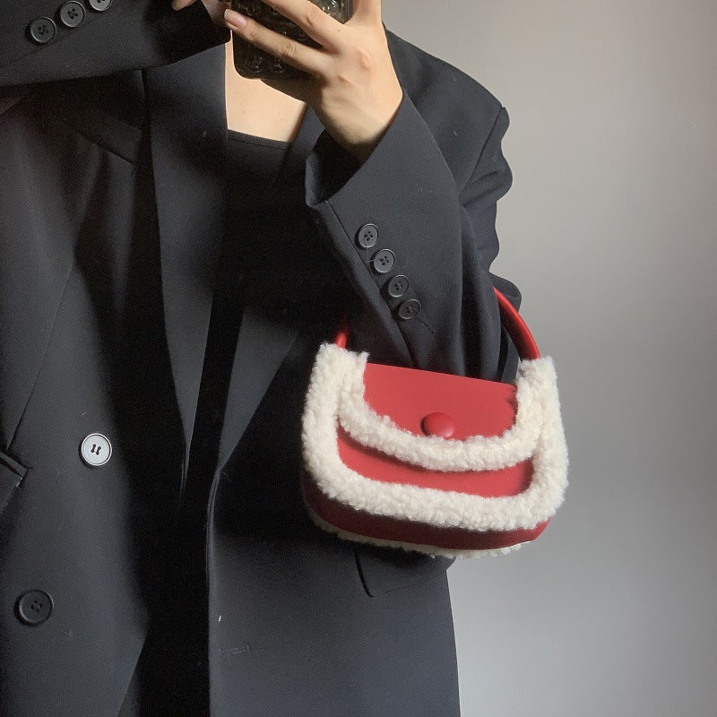 FLOWERSVERSE 2025 Autumn and winter niche design lamb wool splicing bag women's Christmas red small square bag crossbody wool saddle bag