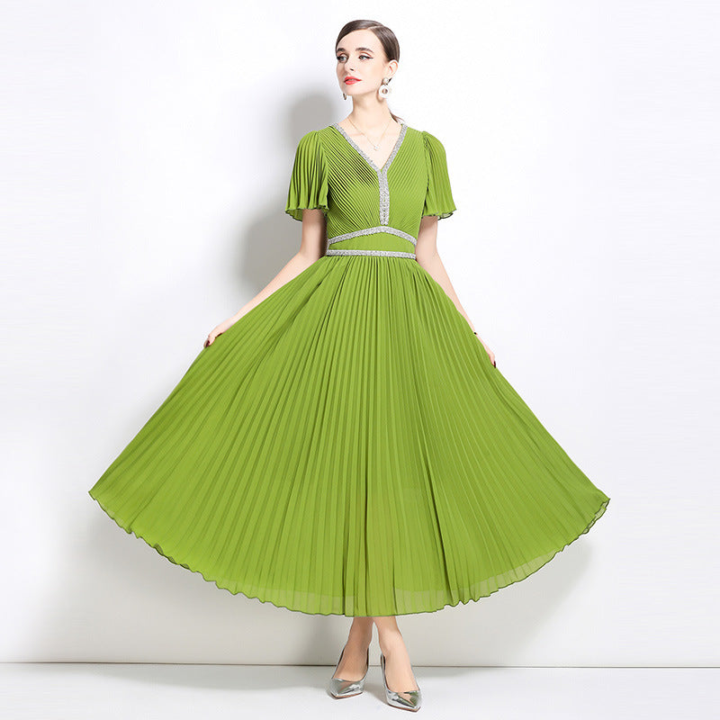 Spring and summer new high-end women's clothing heavy industry nail diamond inlaid georgette pleated v-neck short-sleeved commuter celebrity dress