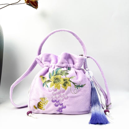 FLOWERSVERSE  Spring Outing with Embroidered Han Chinese Clothing Crossbody Bag Antiquity Bag Artistic Tassel National Style Casual All-Match Clutch Bag Large Capacity