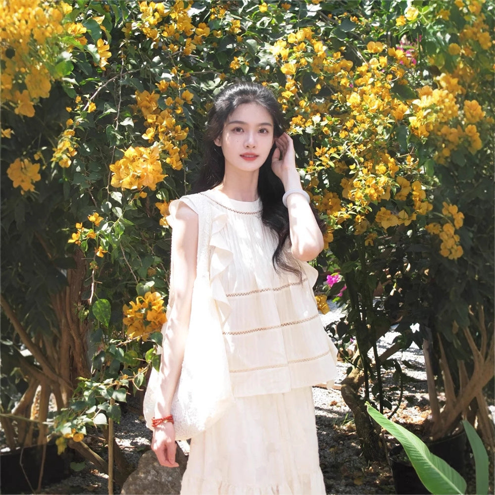 Siyuan, retro fresh  style pure cotton hollow embroidered ruffle edge sleeveless loose top female 9115