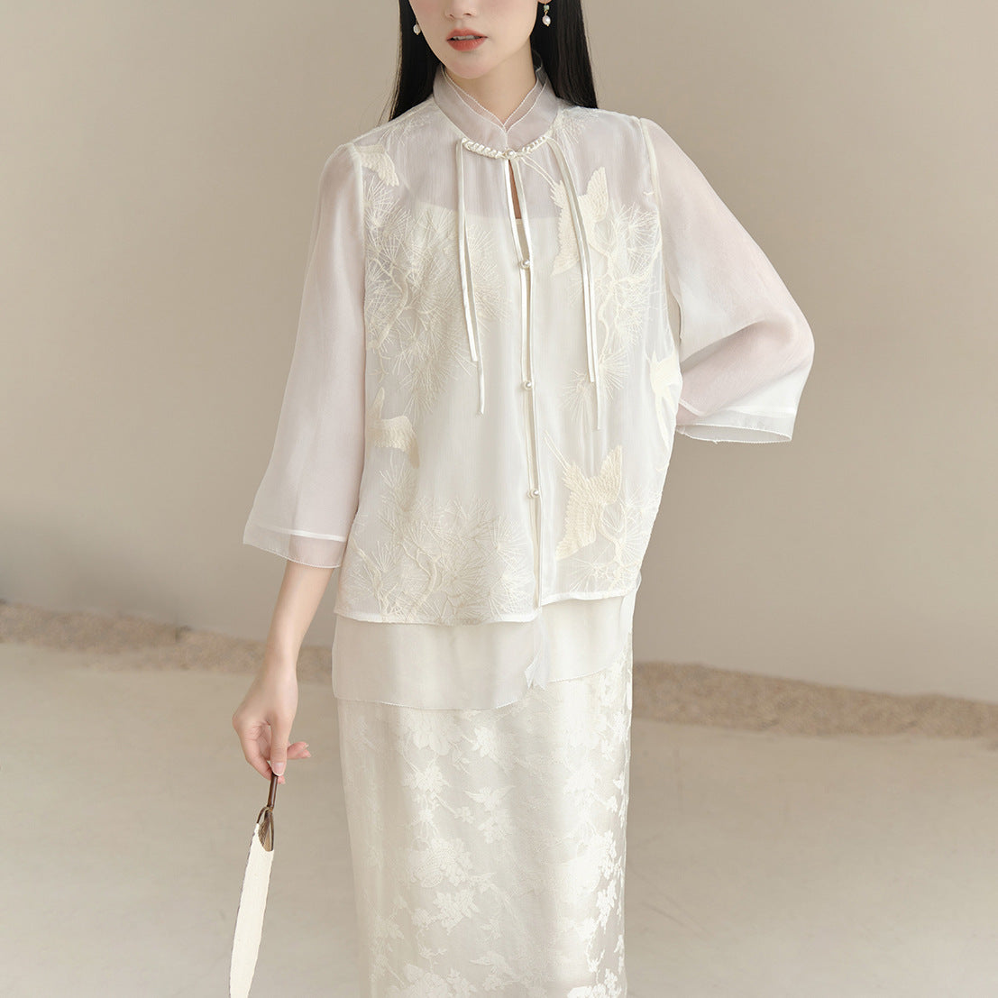 New Chinese suit women's two-piece set, embroidered Tang suit top women's summer shirt, jacquard suspender dress