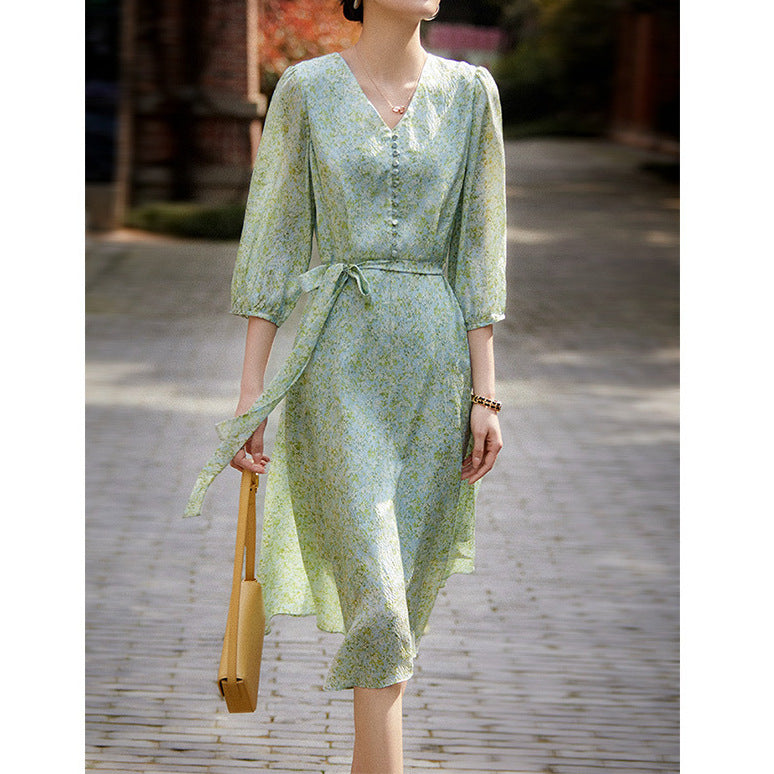 2025 Silk dress, refreshing lantern sleeves, high-end mulberry silk skirt  summer women's clothing new medium and long models