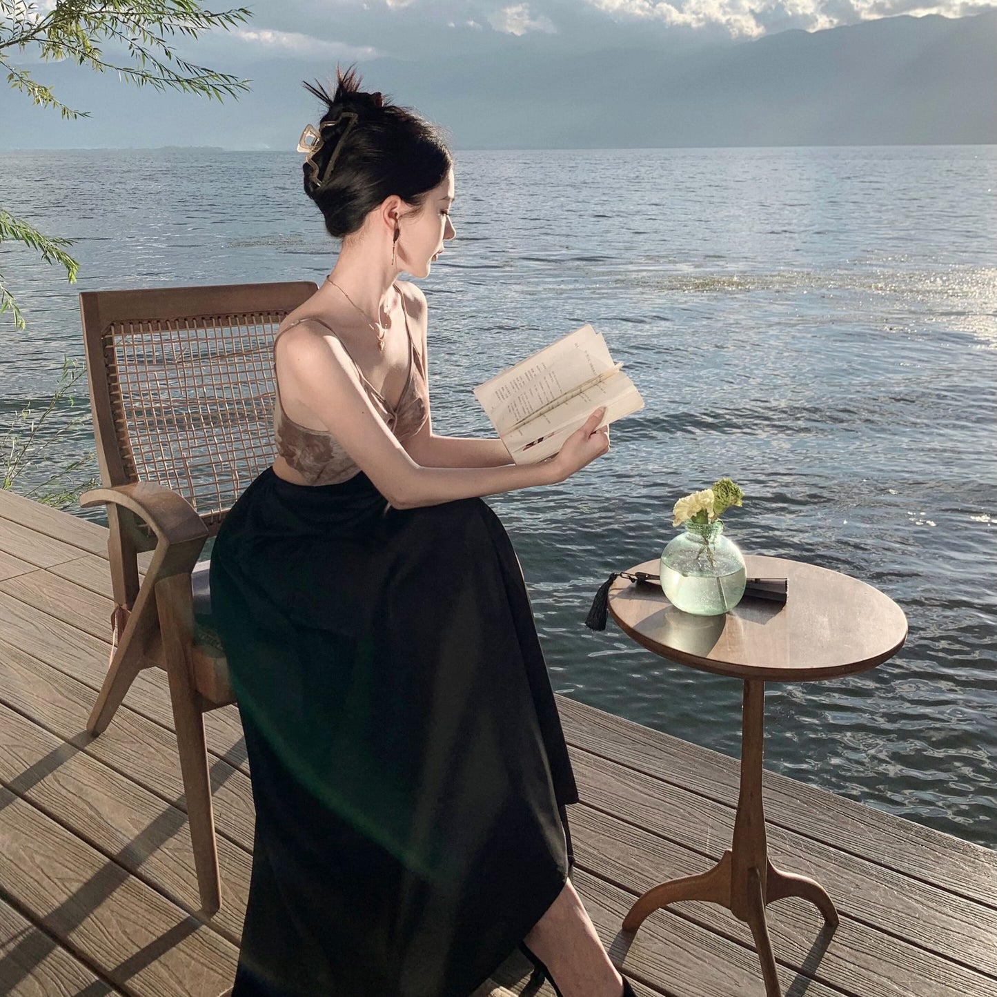 2025 holiday style tie-dye v-neck suspender dress women's summer sexy backless splicing a word beach temperament long dress