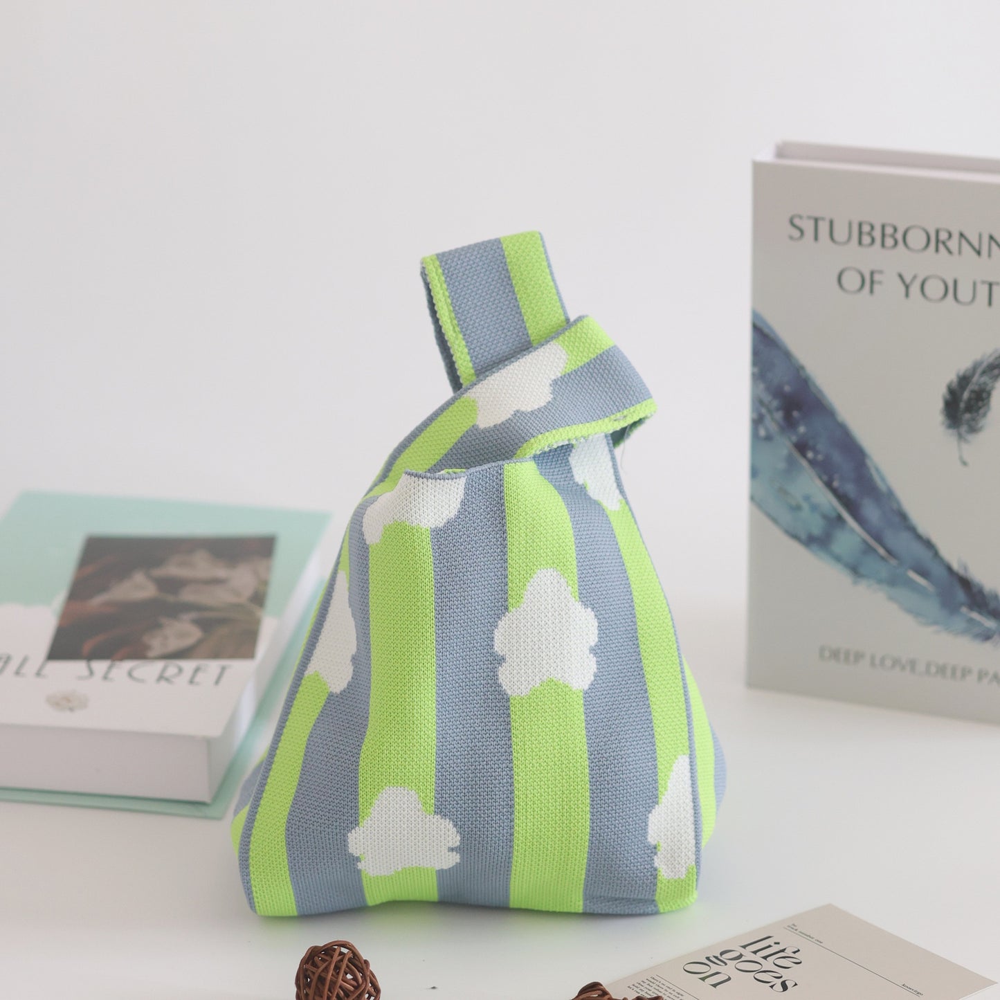 FLOWERSVERSE  INS Internet Hot New Handbag Women's Knitted Bag Japanese and Korean Style All-Match Hand Carrying Casual Tote Bag Factory Wholesale