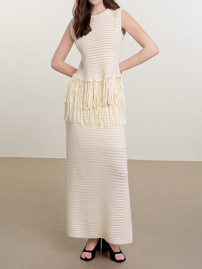 2025 Elegant high-end straight silhouette hollow fringed knitted vest skirt two-piece suit women's spring wear