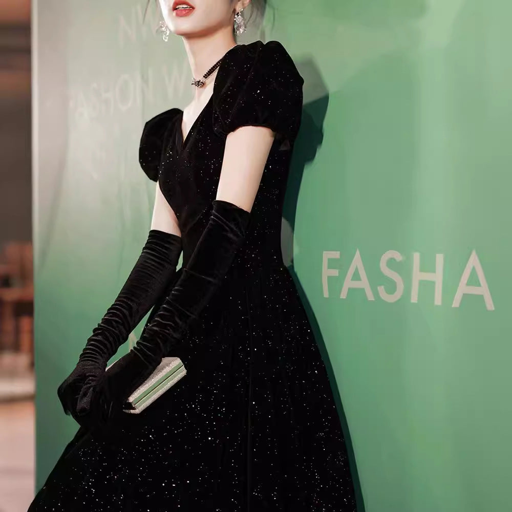 2025 Temperament evening dress women's  new black velvet dress celebrity temperament  banquet dress spring
