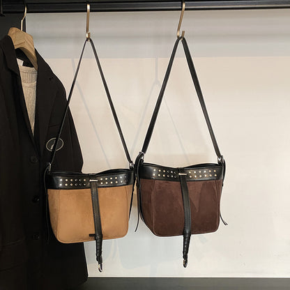 FLOWERSVERSE 2025 Cross-border bag women's new matte leather fleece bucket bag punk style rivet decoration women's shoulder bag messenger bag