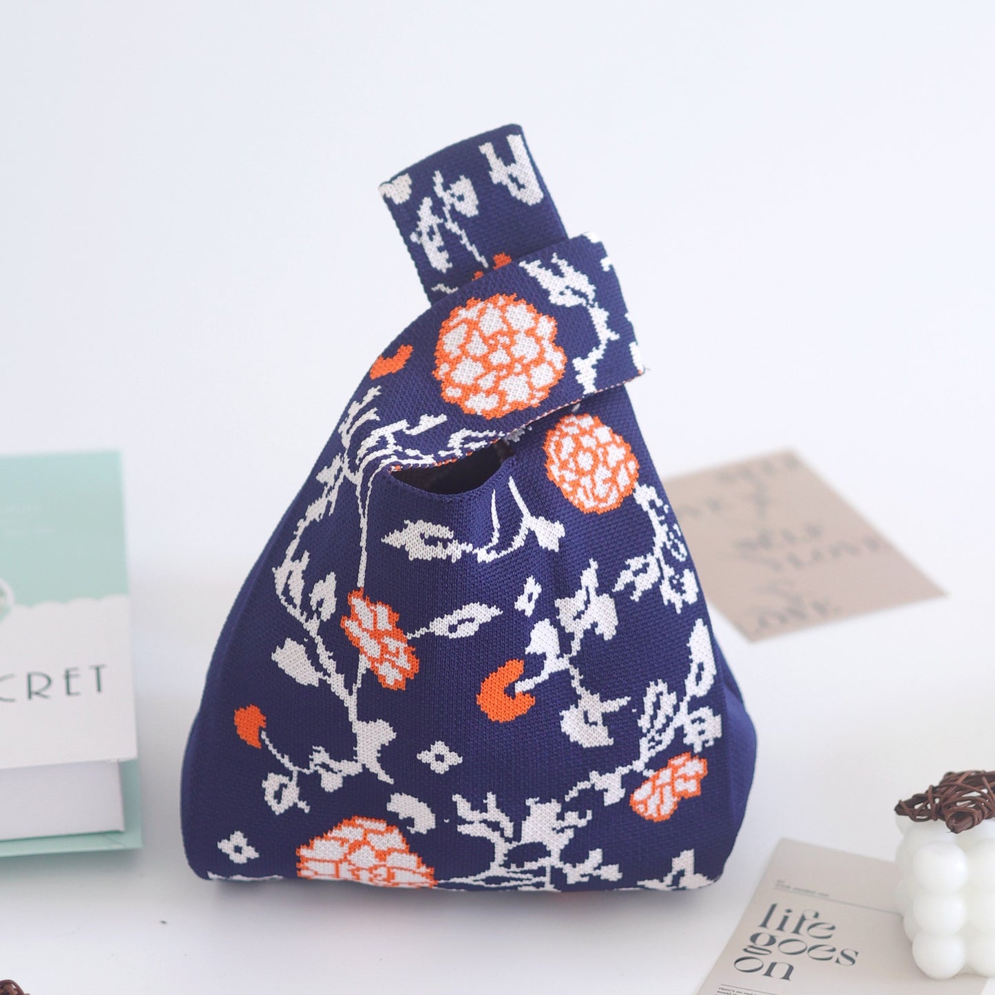 FLOWERSVERSE  INS Internet Hot New Handbag Women's Knitted Bag Japanese and Korean Style All-Match Hand Carrying Casual Tote Bag Factory Wholesale