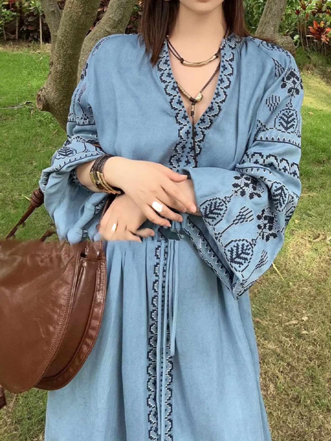 2025 spring new blue denim V-neck retro dress bohemian embroidered loose dress
